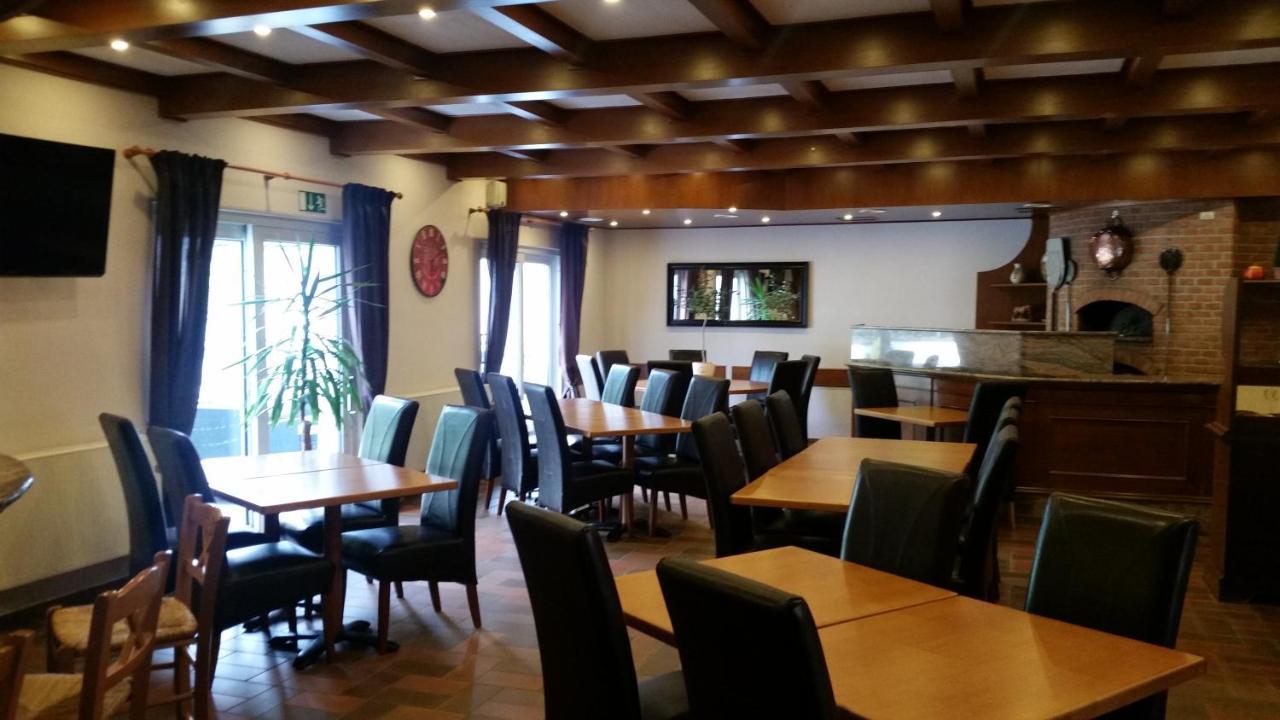 Hotel 宁布雷希特 外观 照片